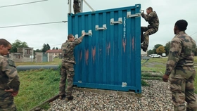 Assistant moniteur sportif dans l'armée de terre