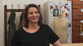 Responsable costumes d'un opéra