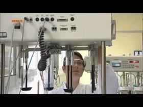 Technicienne de laboratoire de contrôle