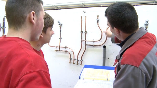 cap-monteur-en-installations-sanitaires-oniseptv-l-information-pour